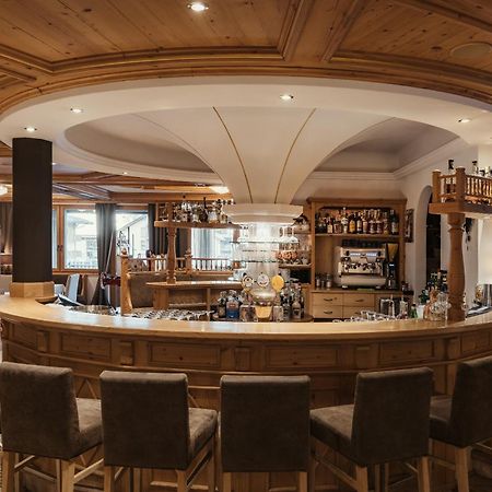 Hotel Antines Ла Виля Екстериор снимка