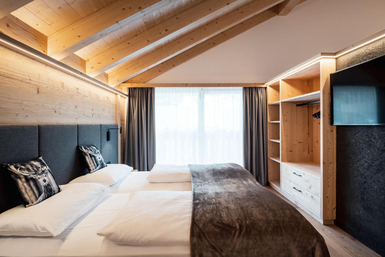 Hotel Antines Ла Виля Екстериор снимка
