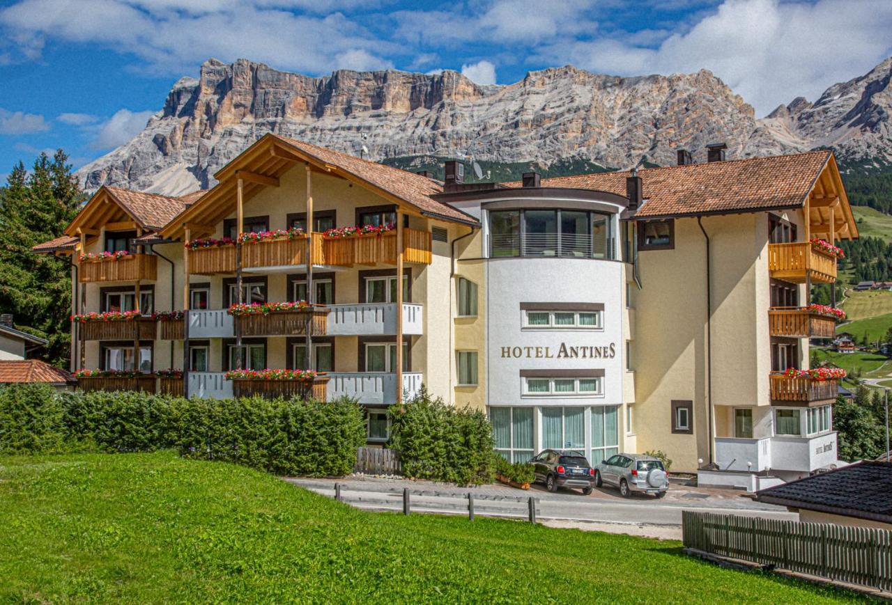 Hotel Antines Ла Виля Екстериор снимка
